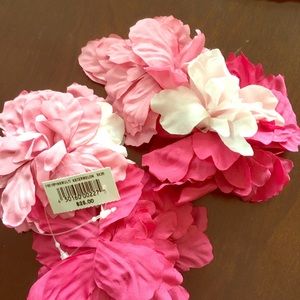 David’s Bridal, Hair clips, floral, pink